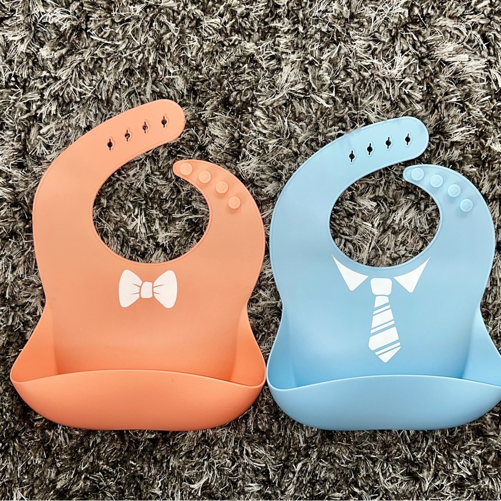 Twin bibs - b/g